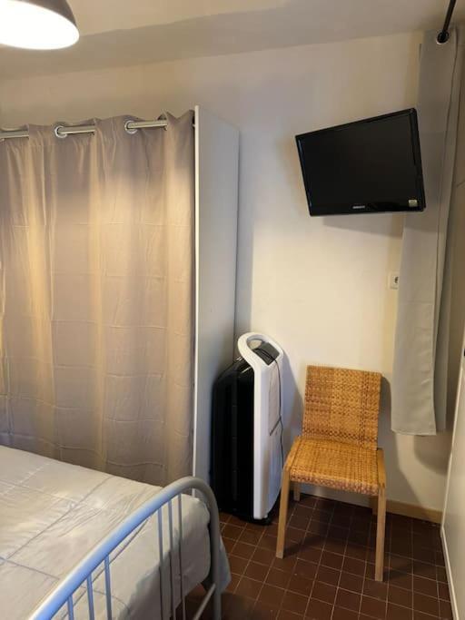 Appartement De Plain-Pied Avec Jardin Avignon Ngoại thất bức ảnh